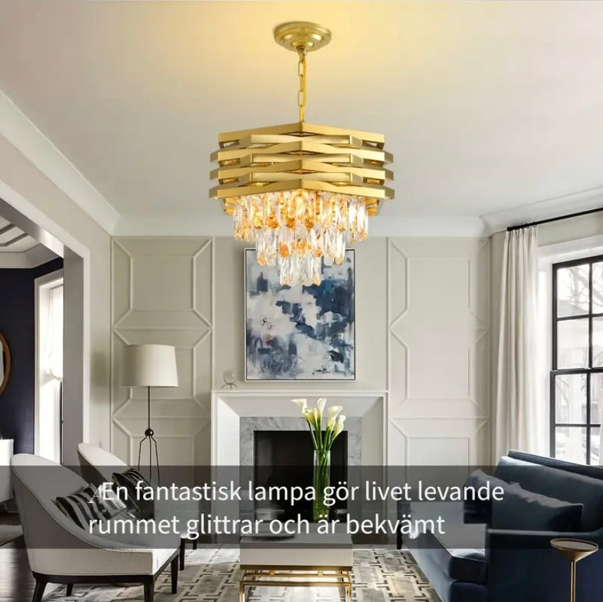 Stilfull Modern Ljuskrona i Guld med Kristall