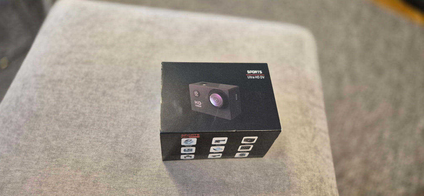 1080P HD champagnefärg actionkamera med Tillbehör – För alla dina äventyr