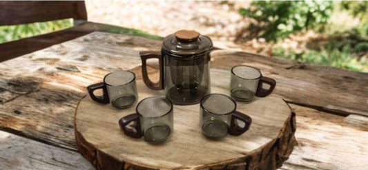 Lyxigt Rökgrått Glas Teset med Trähandtag – 1 Tekanna och 4 Koppar