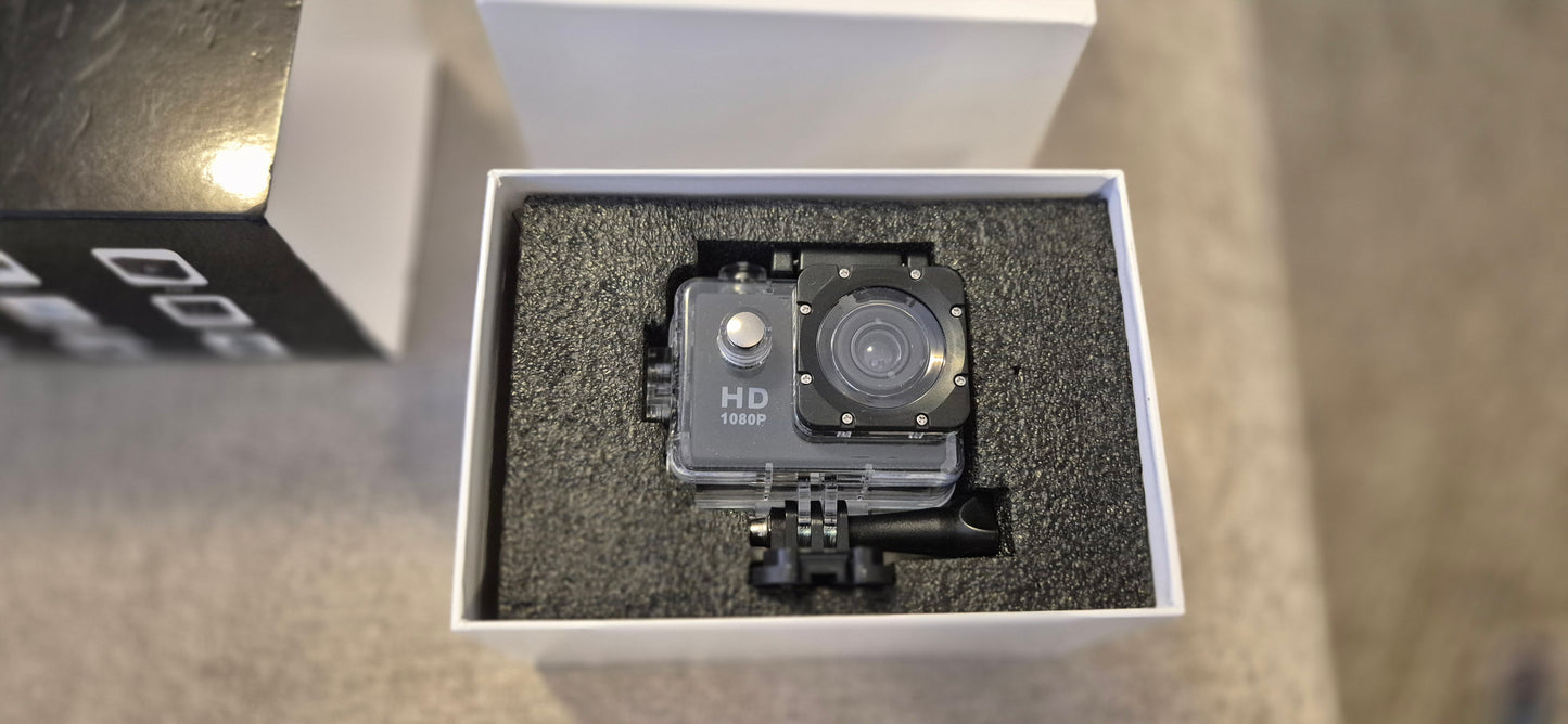 1080P HD champagnefärg actionkamera med Tillbehör – För alla dina äventyr